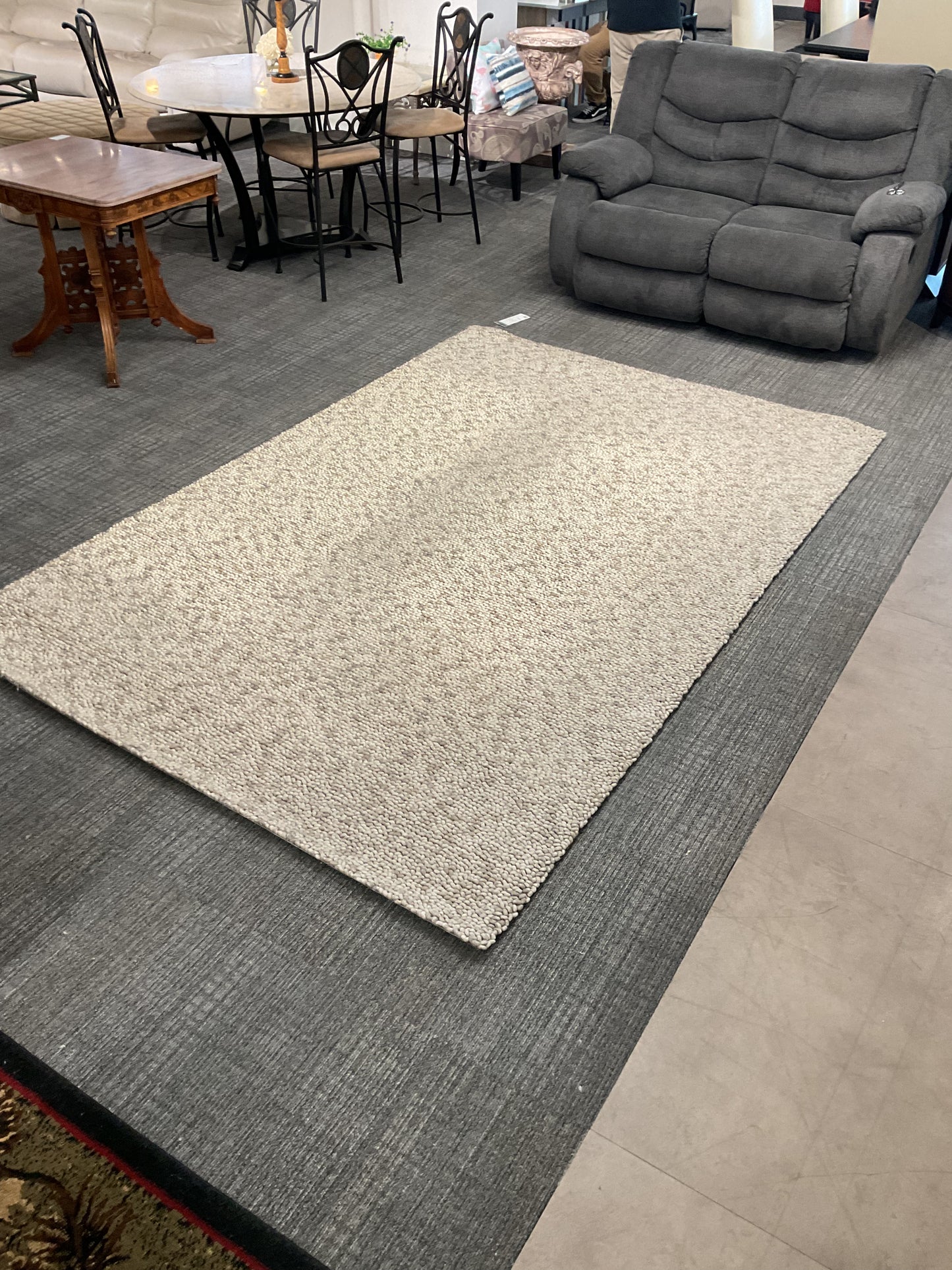 Looper Rug (R066)