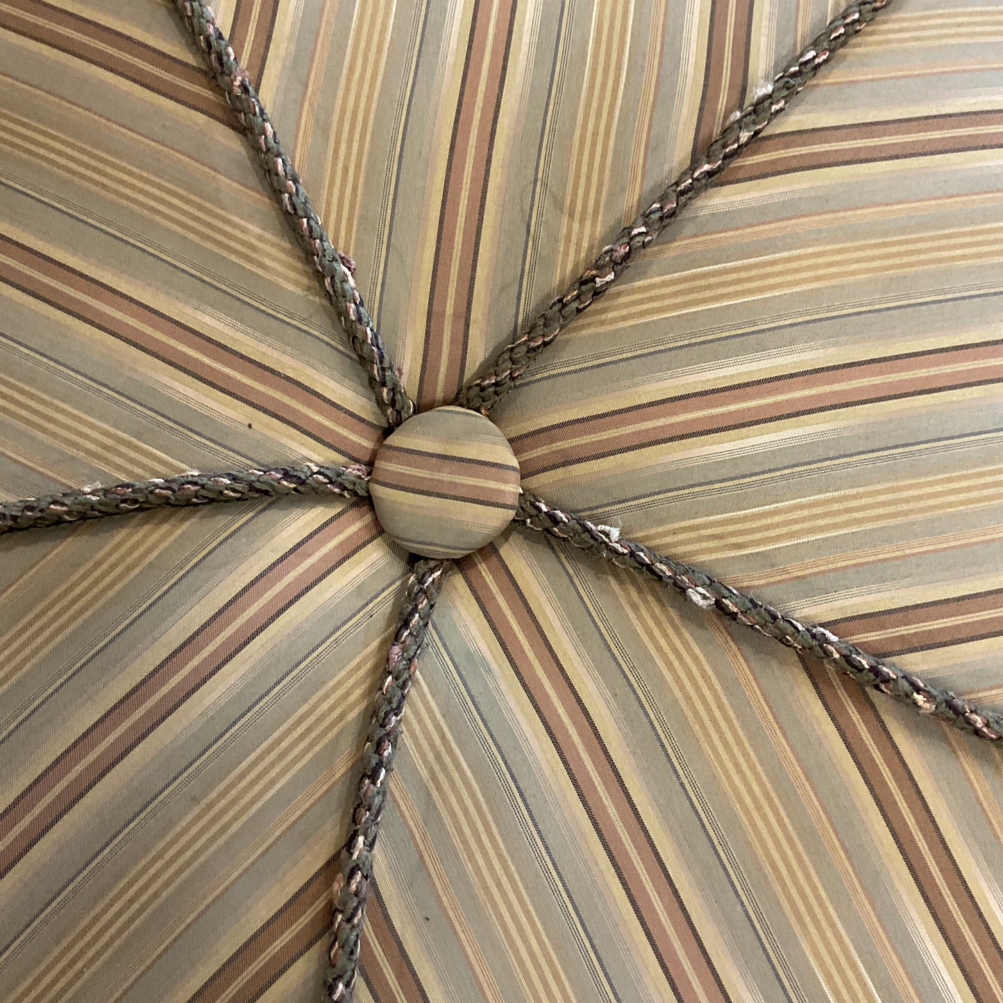 Vintage Pouf