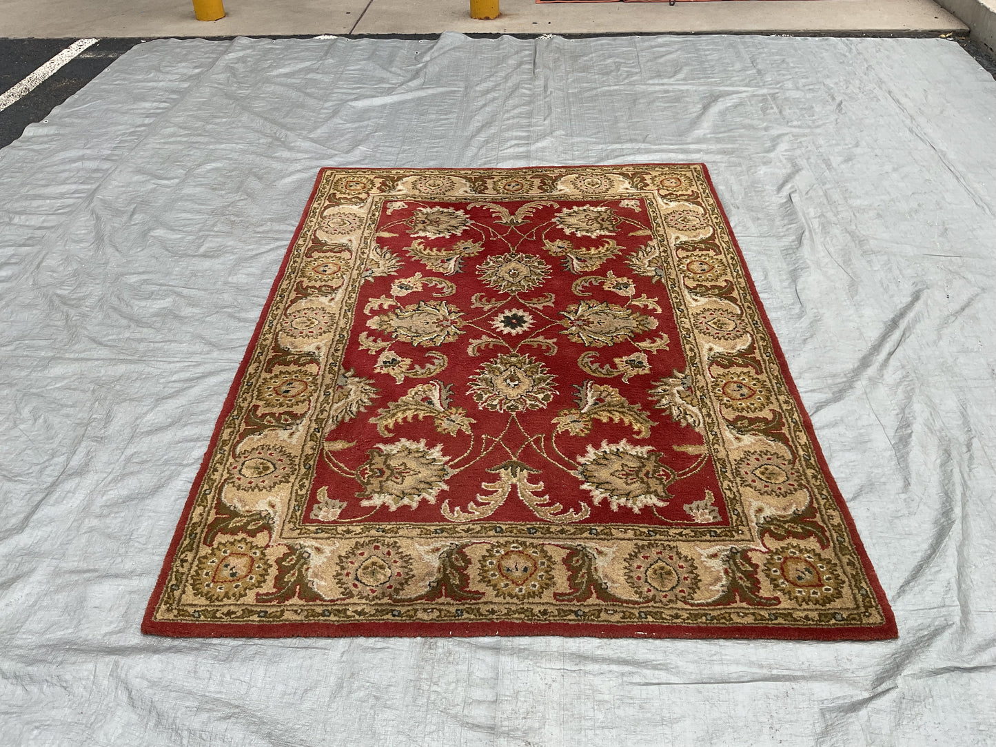 Tradish Rug (R077)