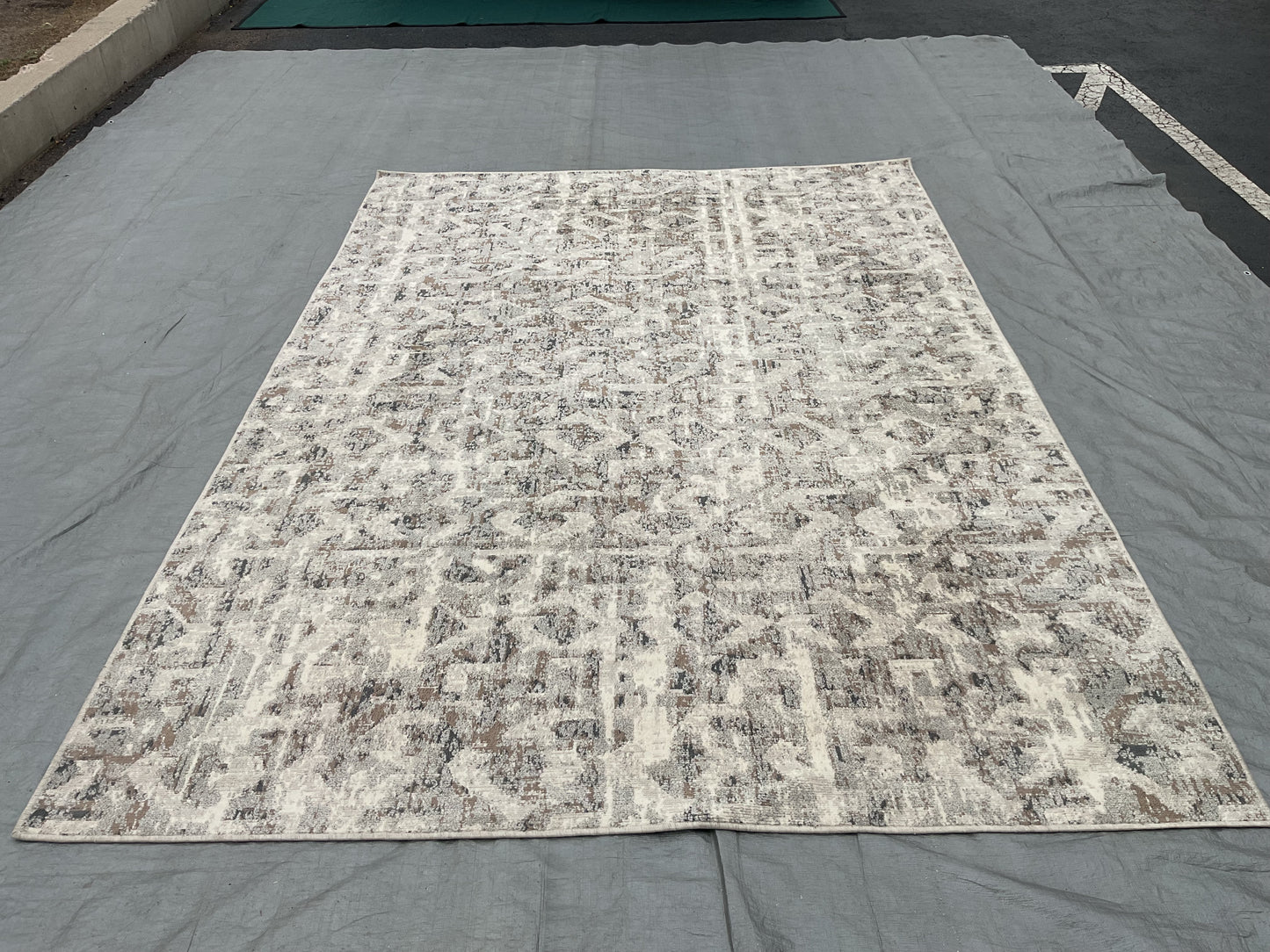 Milky Chance Rug (R079)