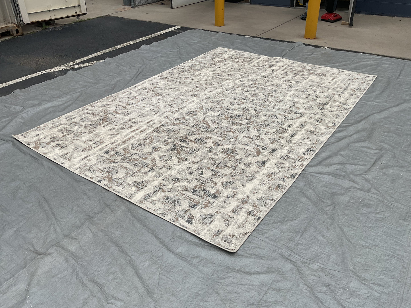 Milky Chance Rug (R079)