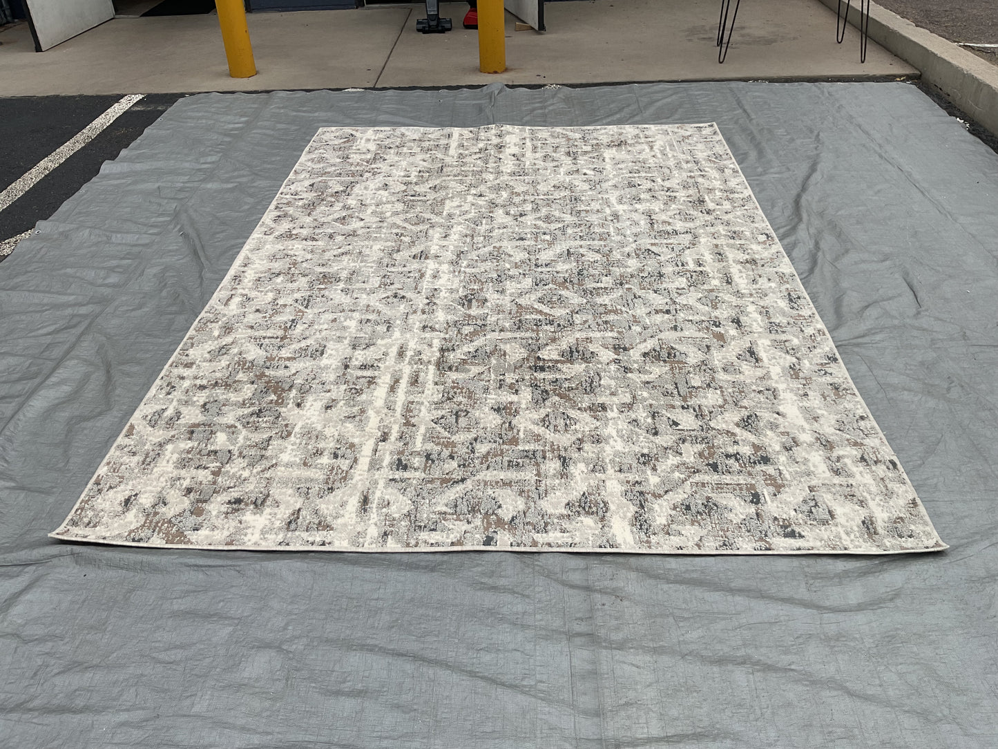Milky Chance Rug (R079)