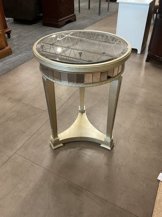 I See You End Table