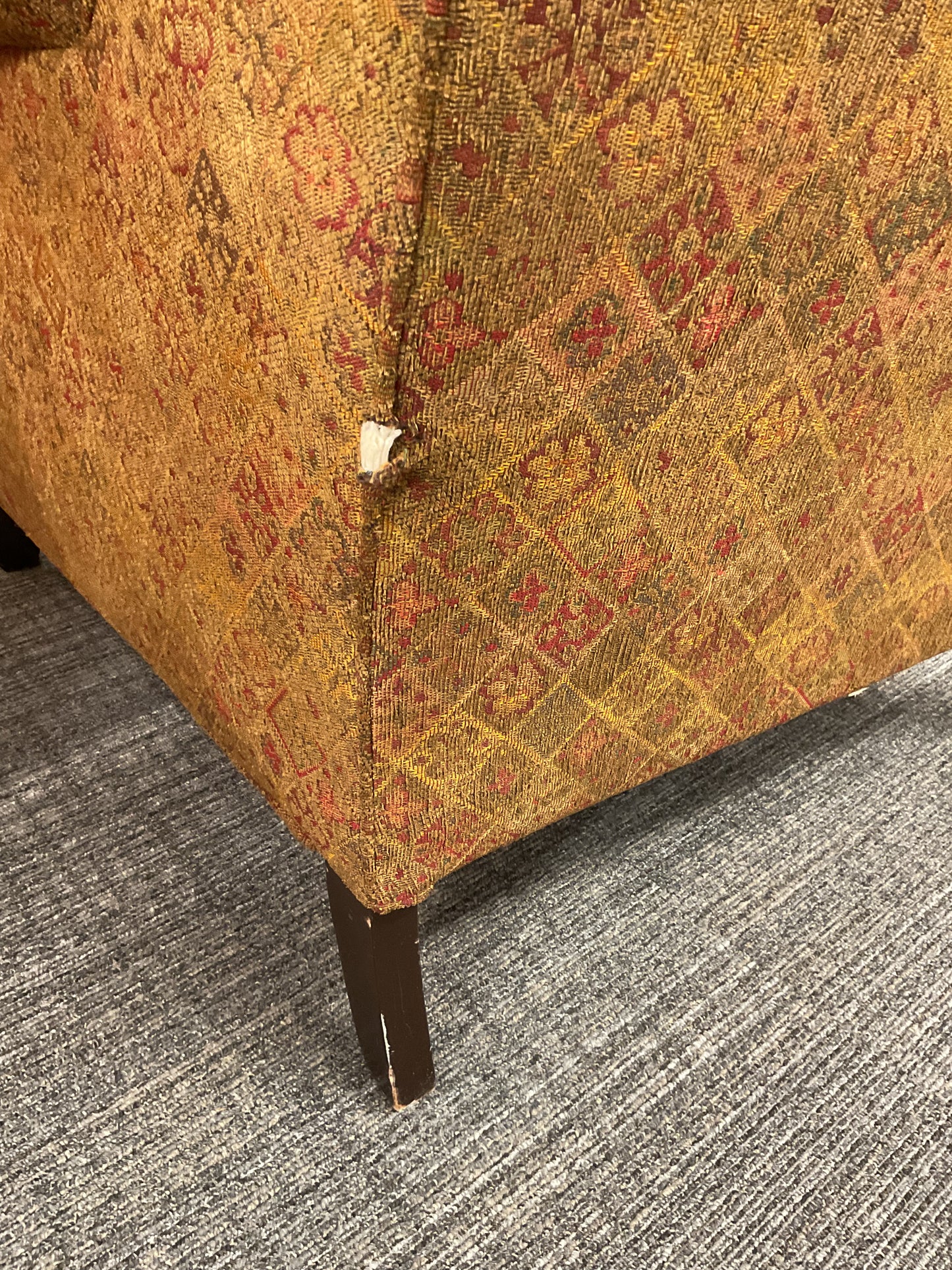 *WH*Wingbach W/ Ottoman