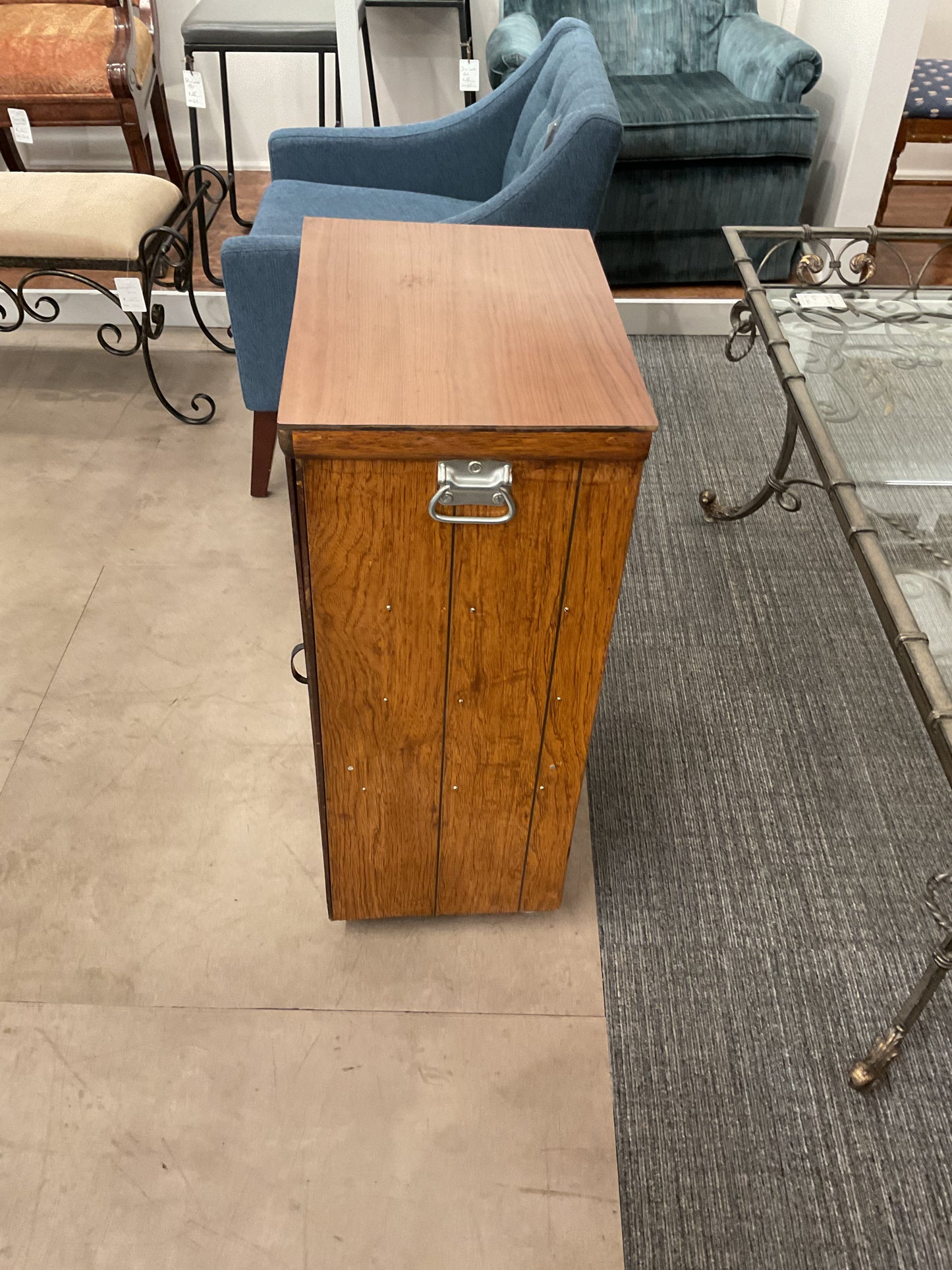 Storage Cabinet on Wheels