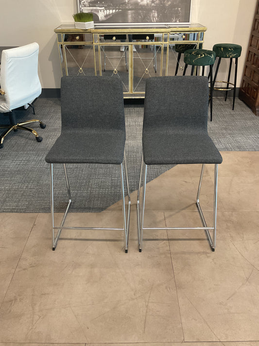 Stormy Stool Set