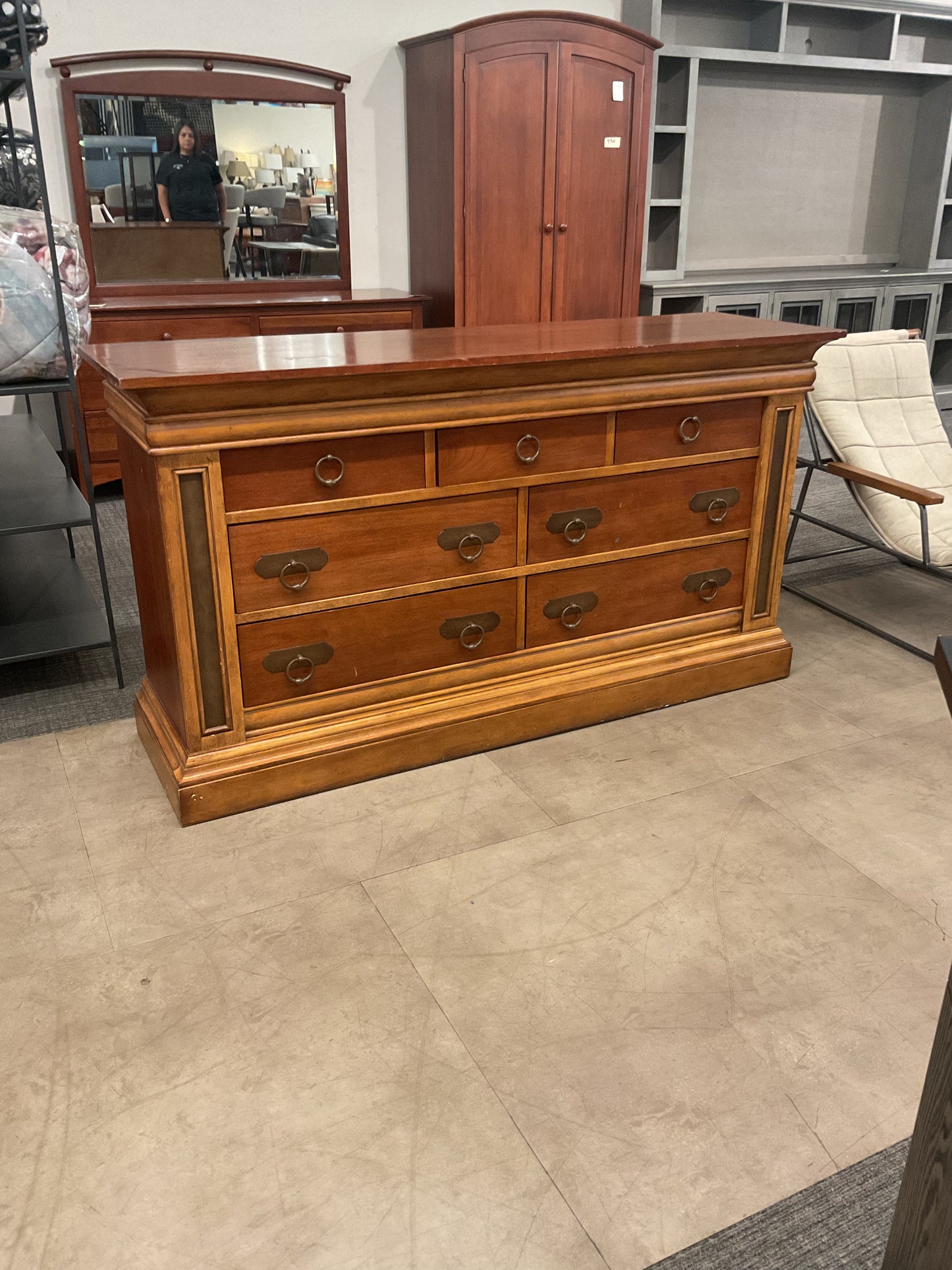 Need More Klausset Space Dresser