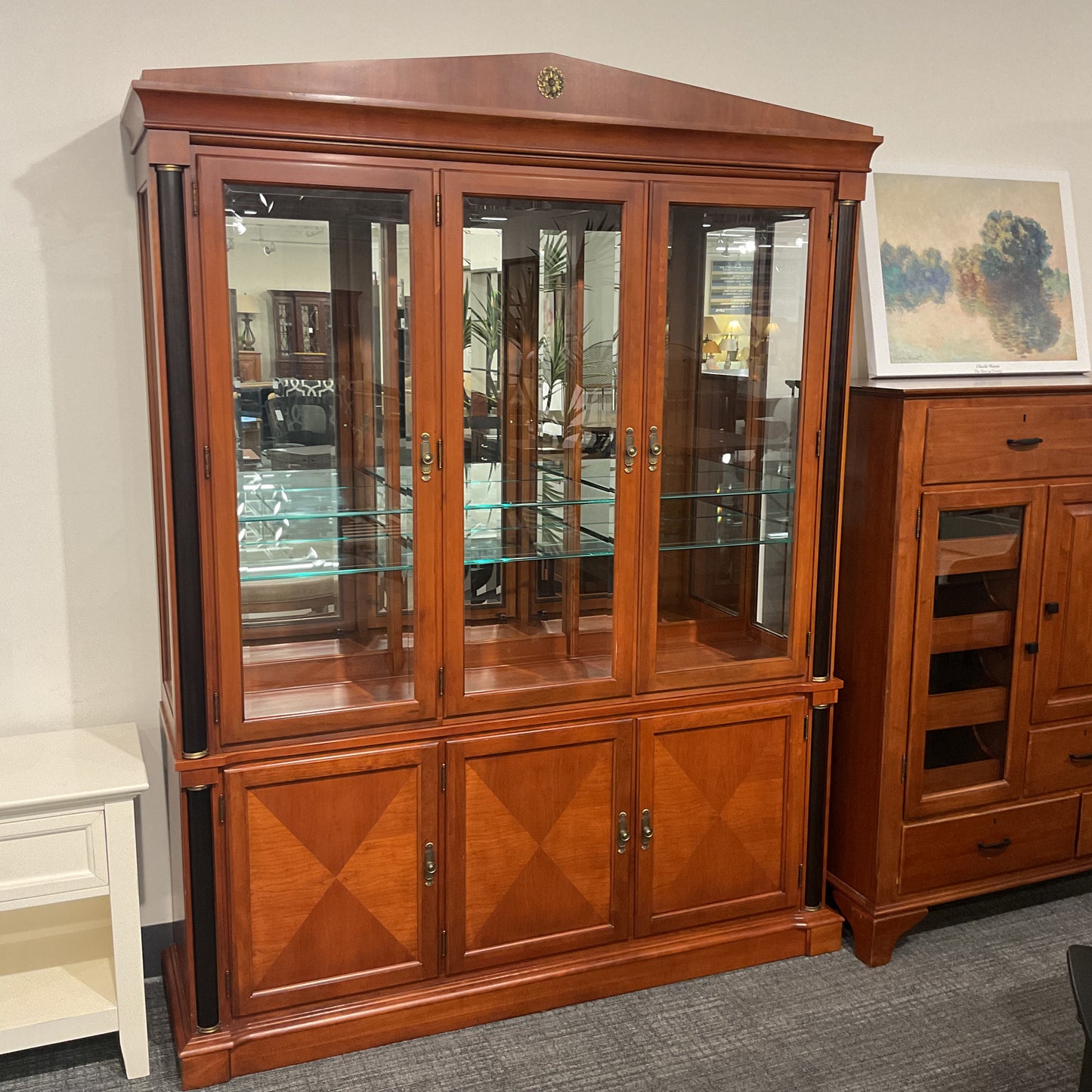 Can’t Hutch this China Cabinet