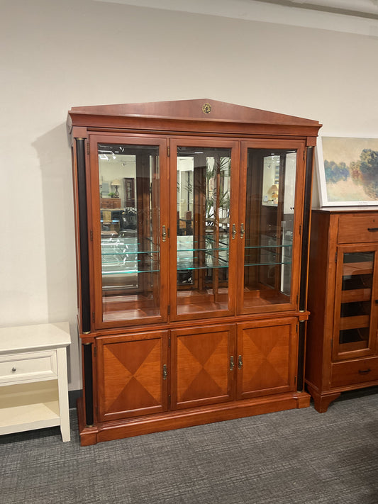 Can’t Hutch this China Cabinet