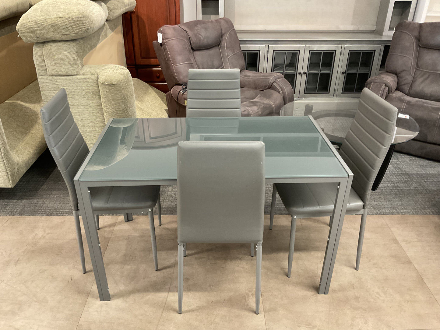 Jimmeny Crickets Dining Set