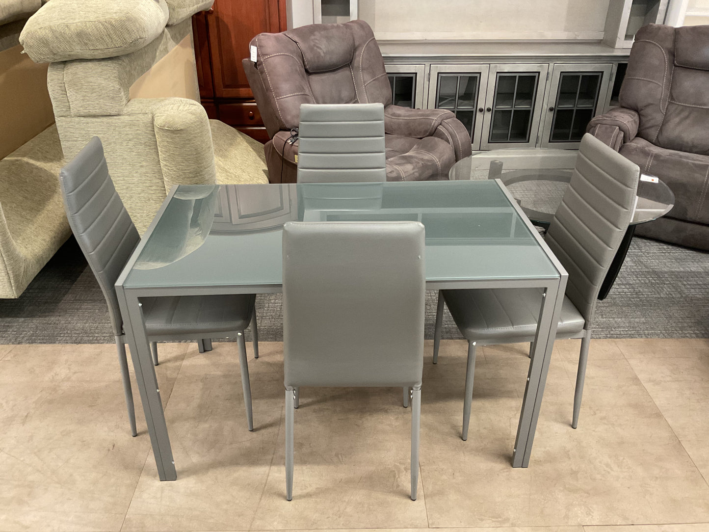 Jimmeny Crickets Dining Set