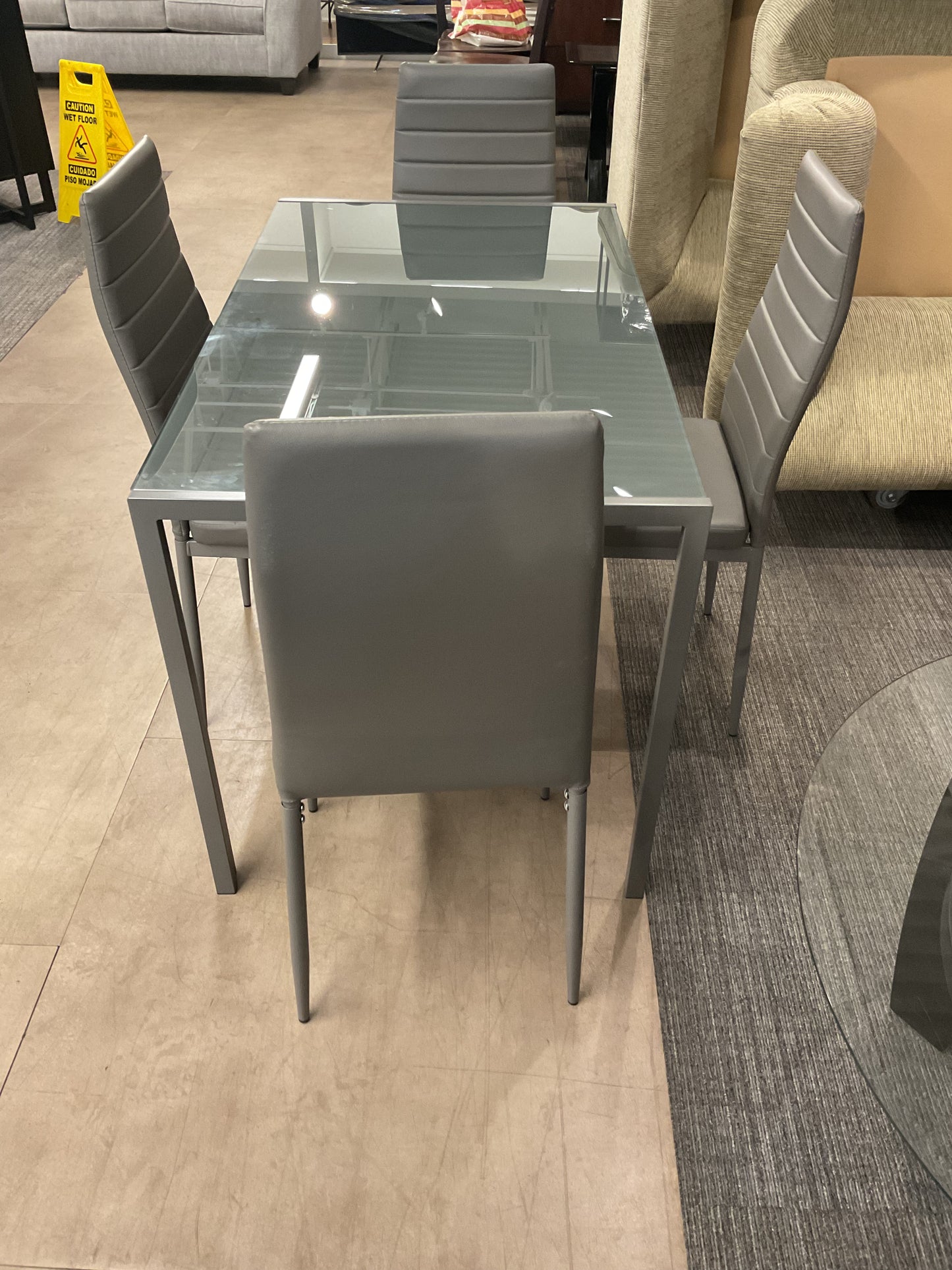 Jimmeny Crickets Dining Set