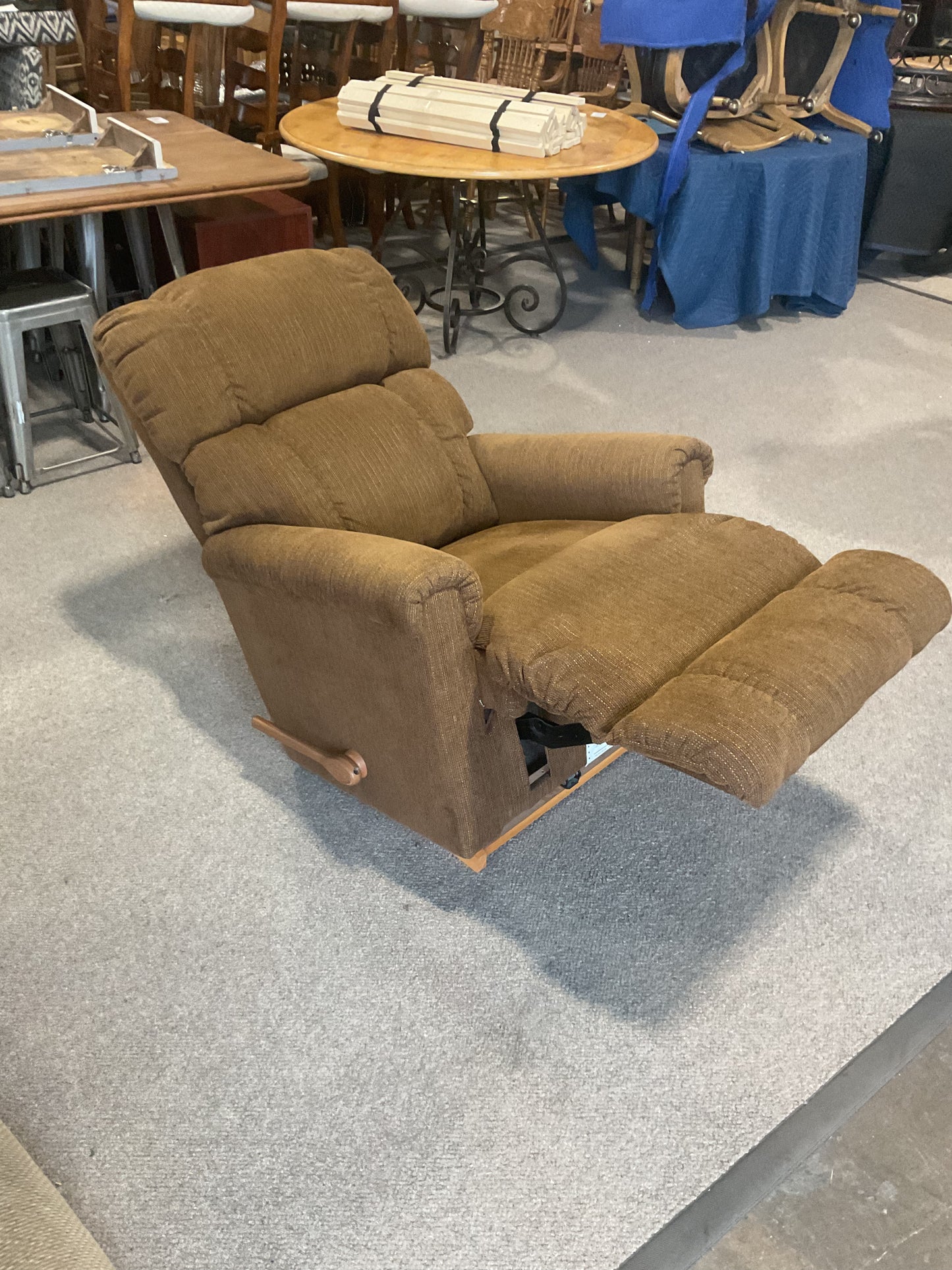 Spring Me Back Rocker Recliner