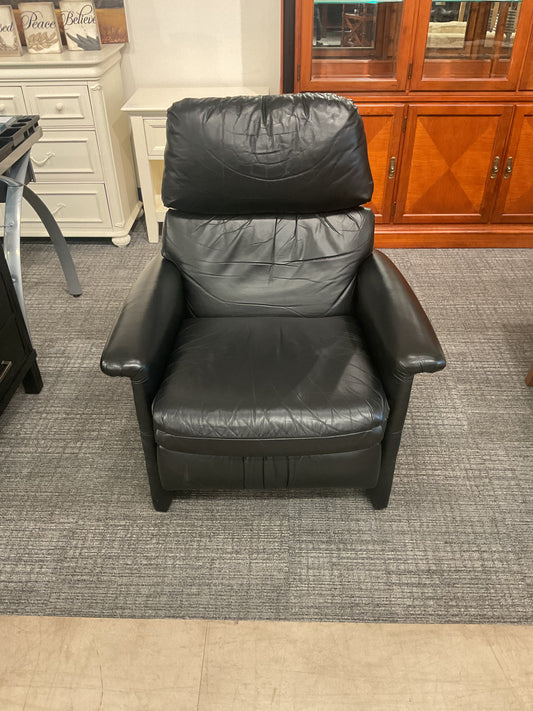 Extended Recliner Chair