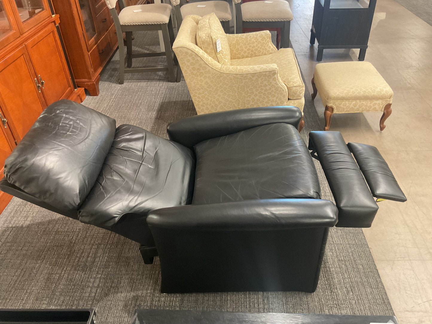 Extended Recliner Chair