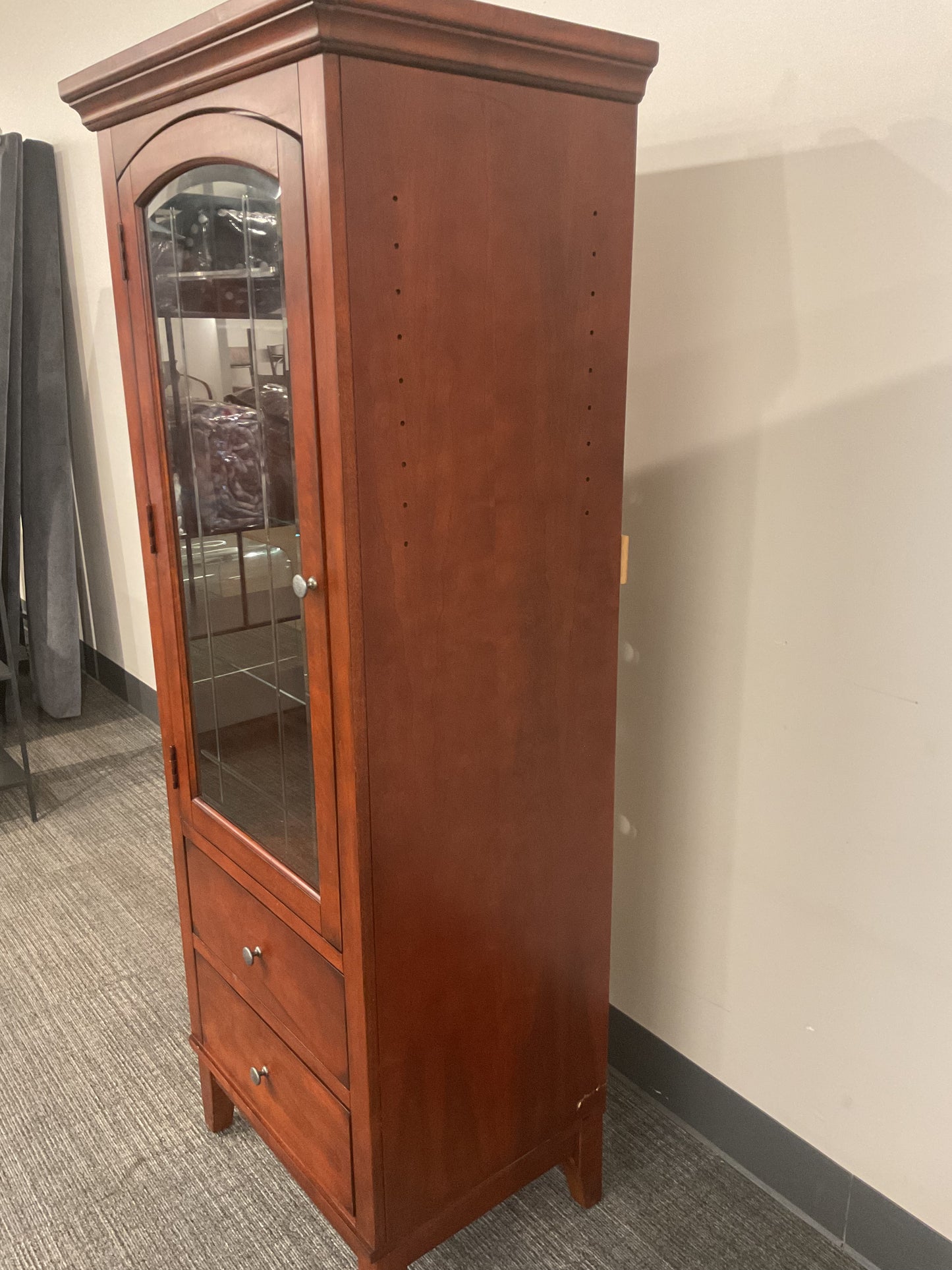 Left Side Cabinet