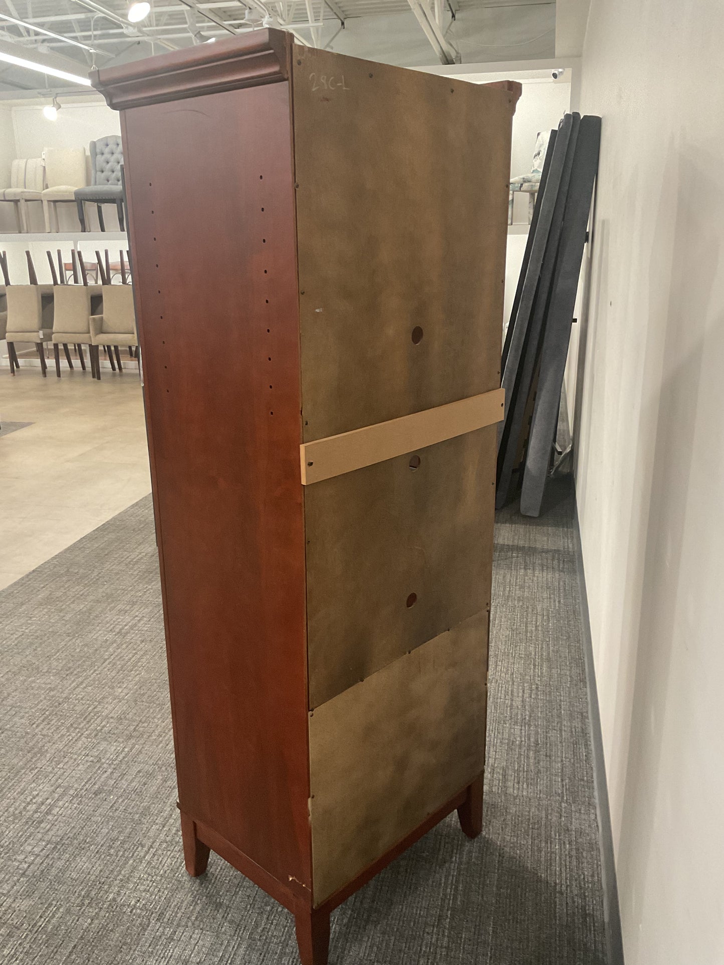 Left Side Cabinet