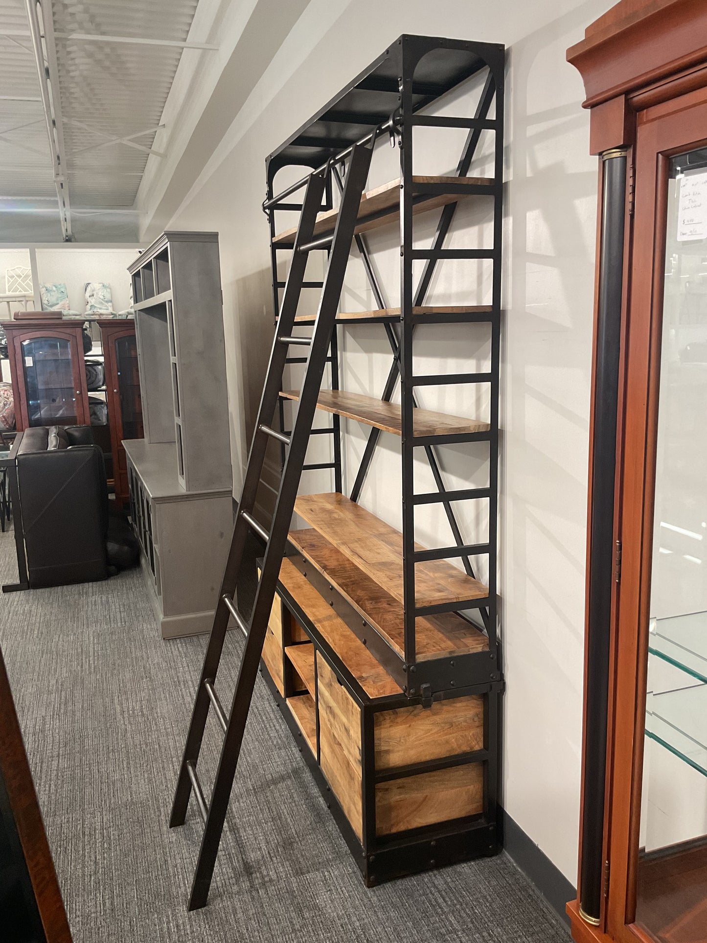 Chutes N Ladders Shelf