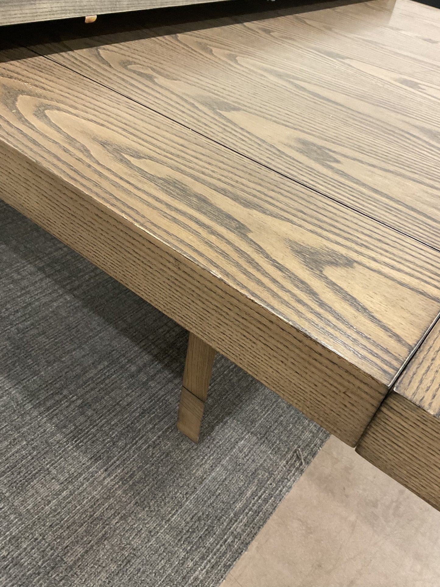 Large In Charge Table