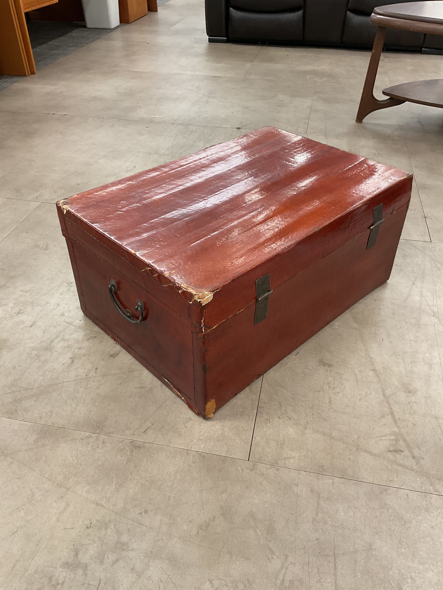 Red Chinese Trunk
