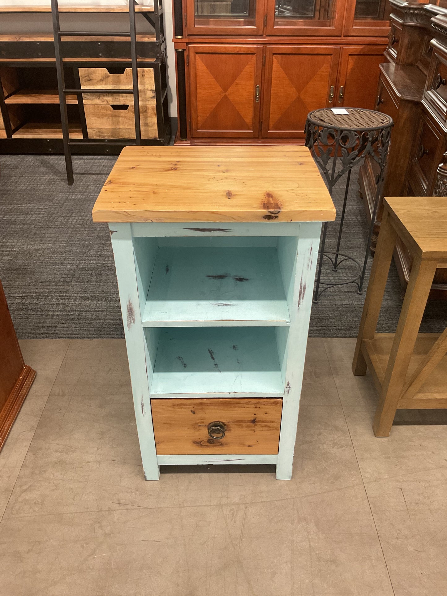 Casper Accent Table