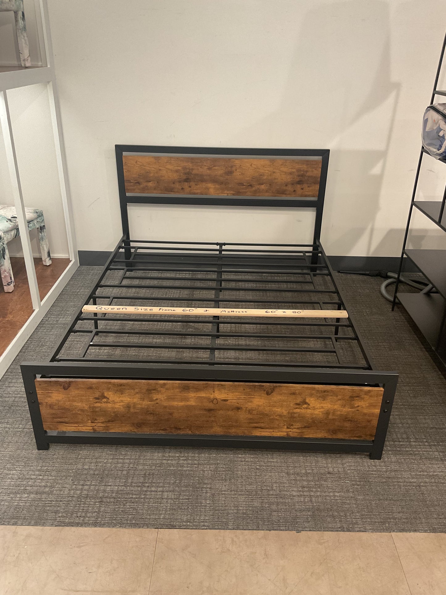 Sally’s Queen Bed (B107)