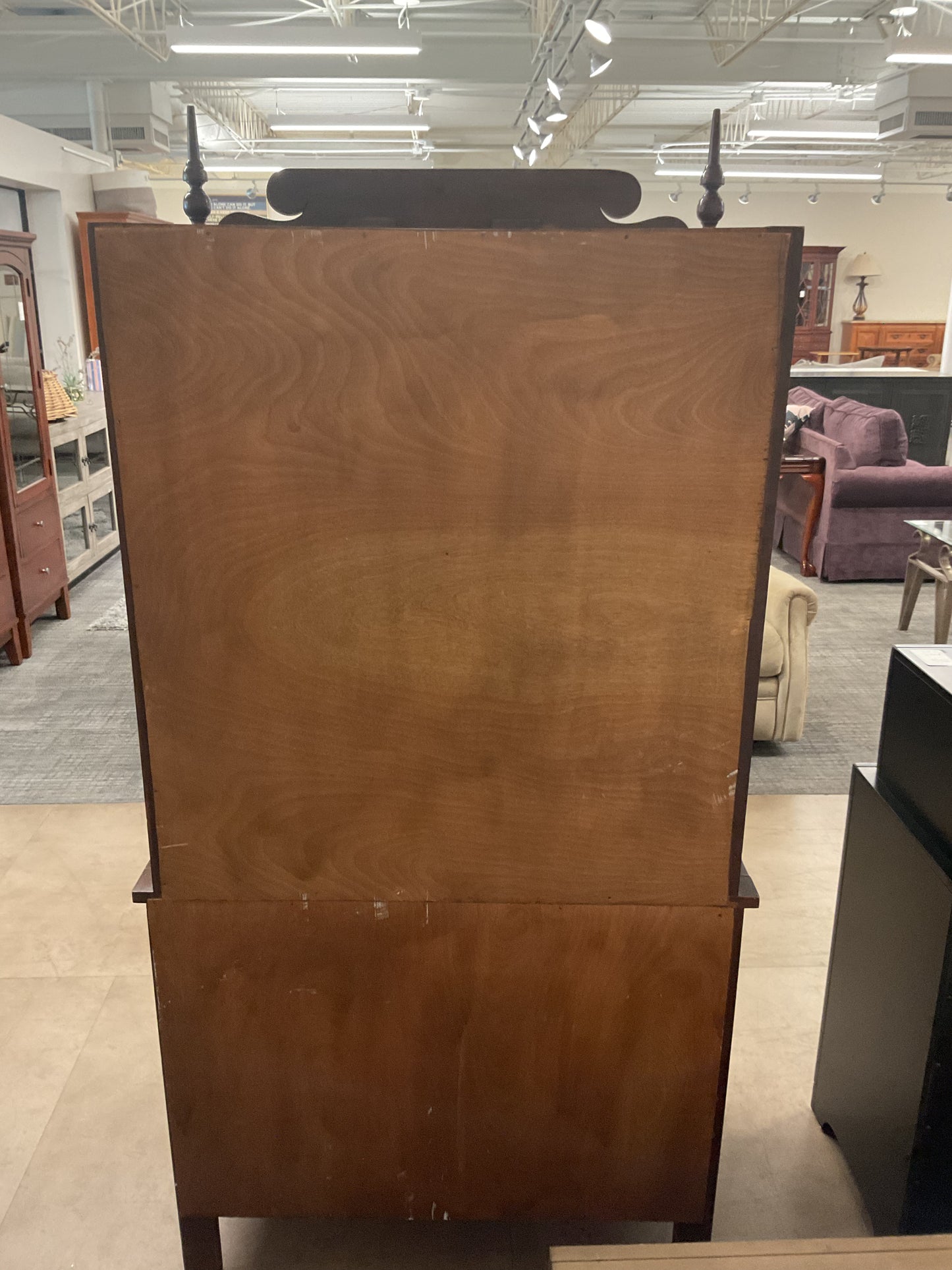 Skeleton Dresser