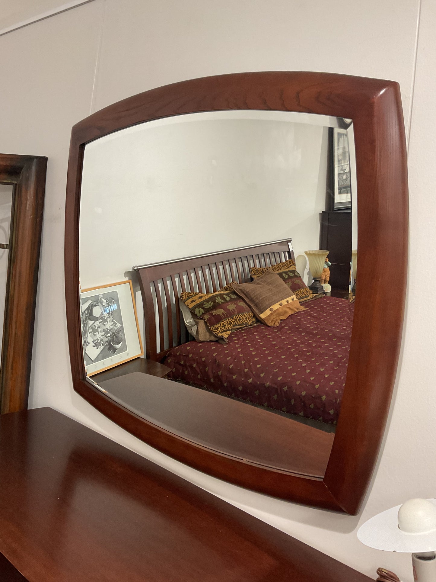 Wannabe Circle Mirror