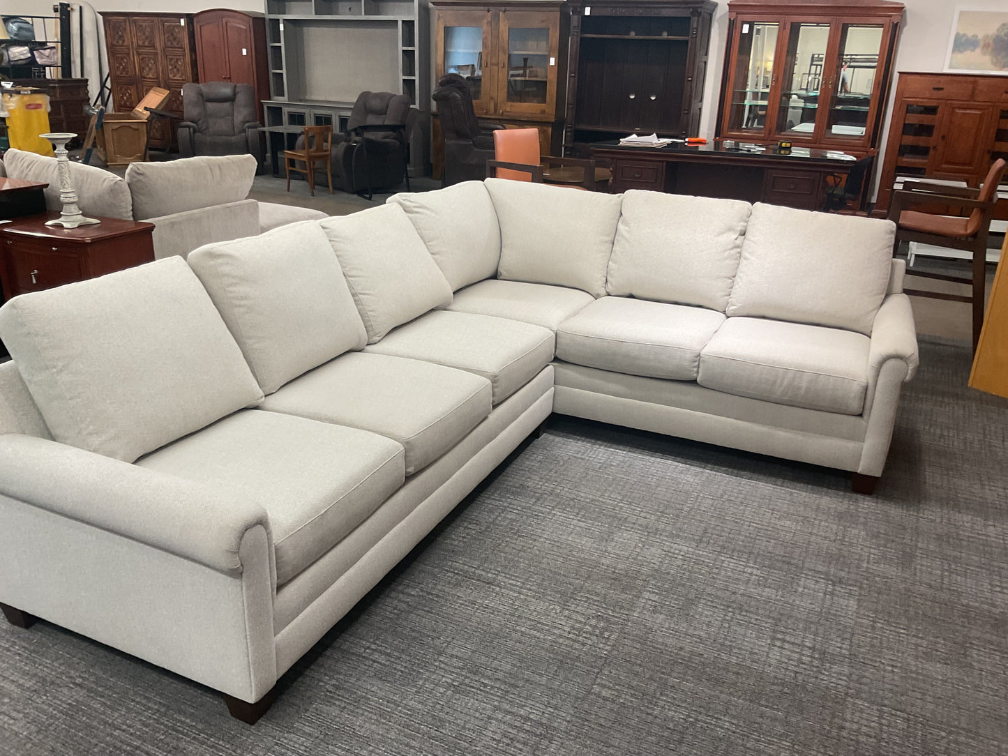 Heeer’z Johnny  Sectional Sofa