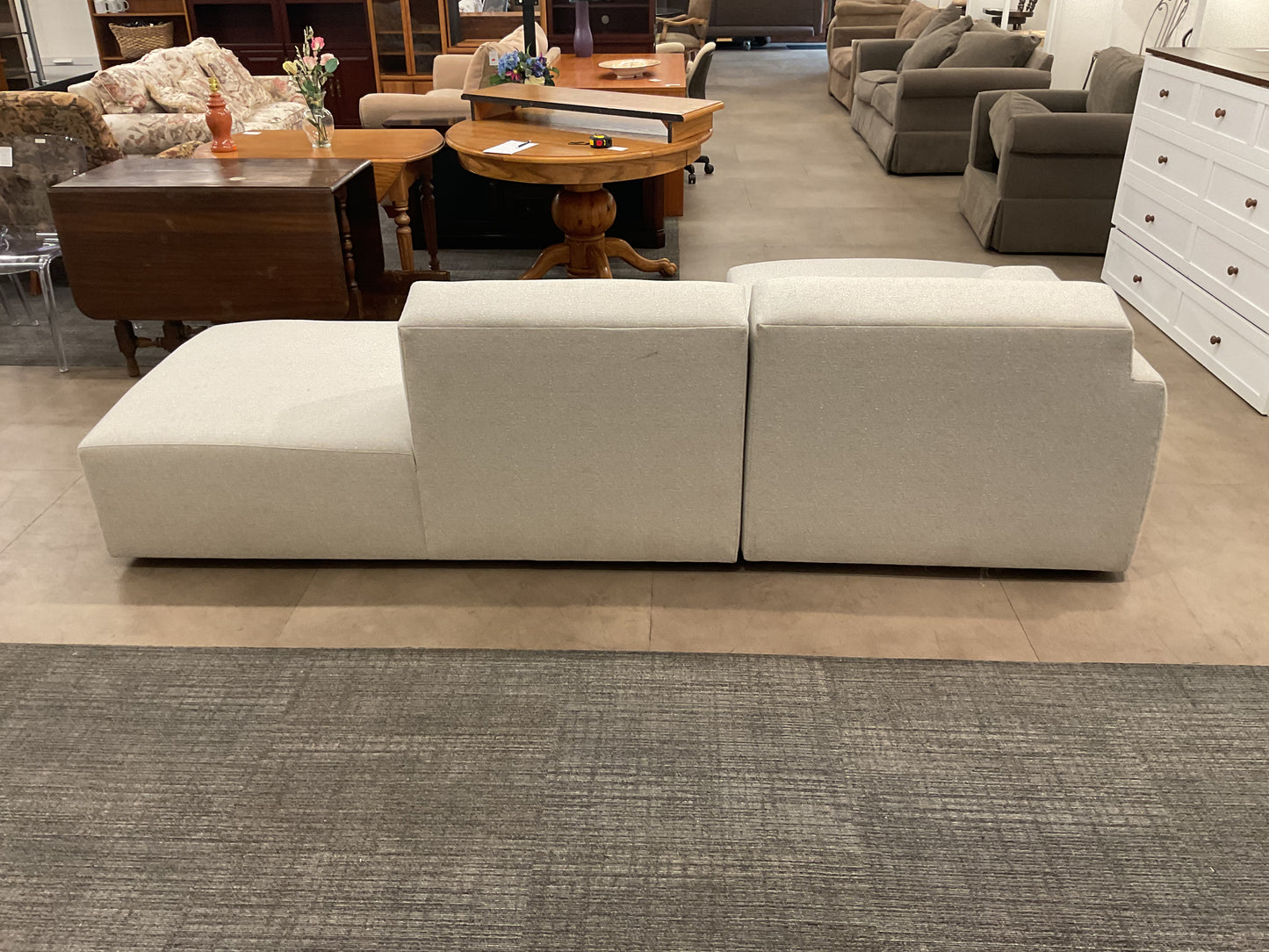 Soft Connection Chaise Lounge Sofa