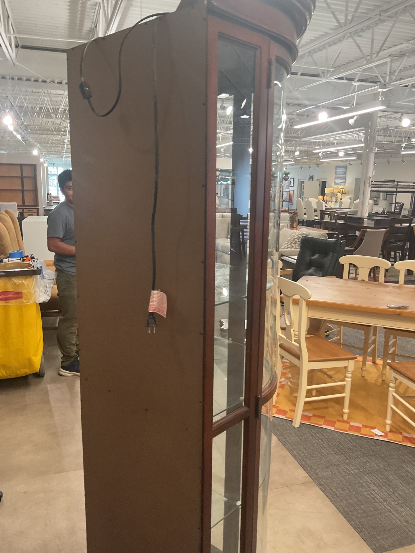 Corner Hutch