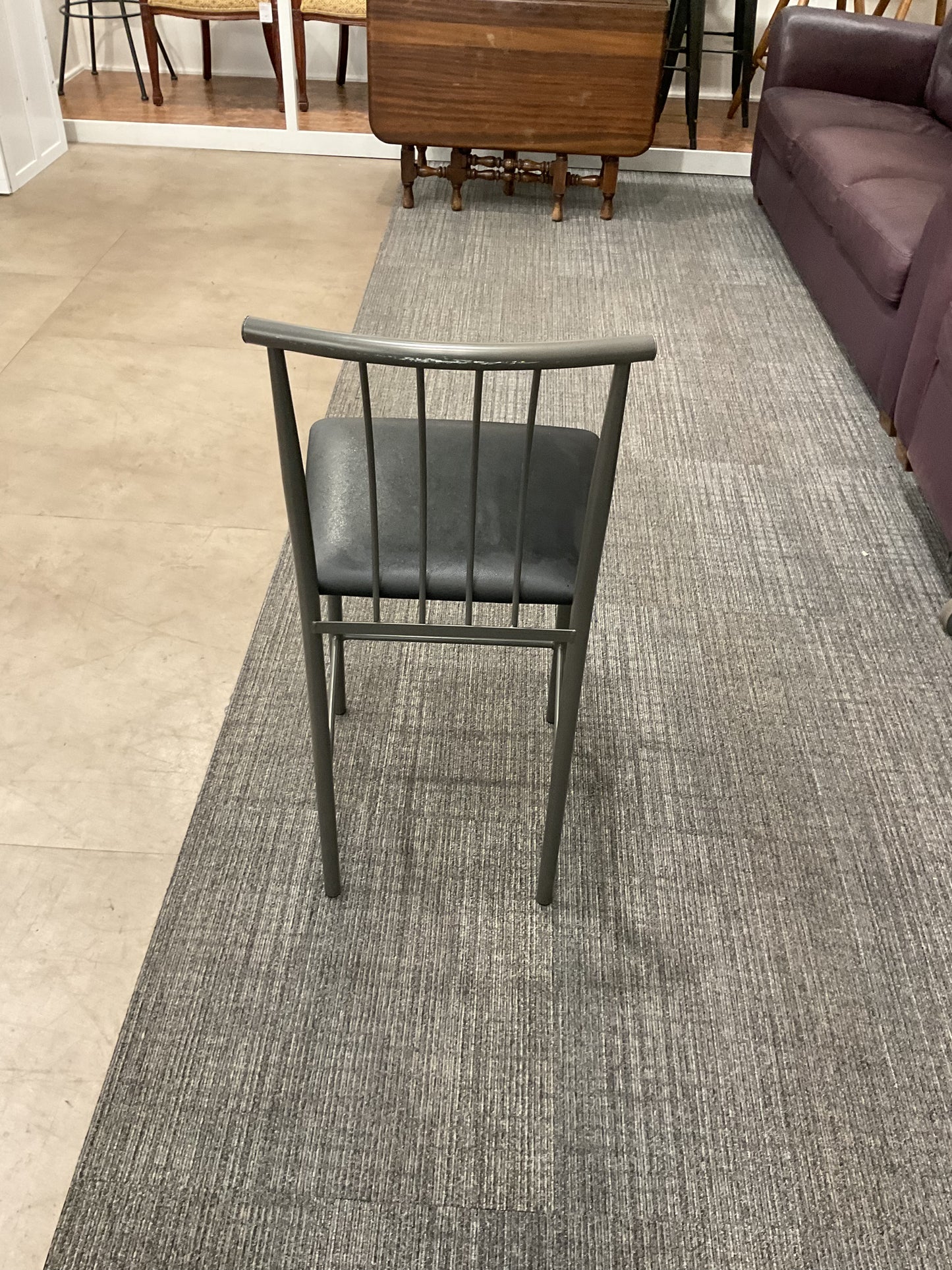 2 Tone Counter Chair