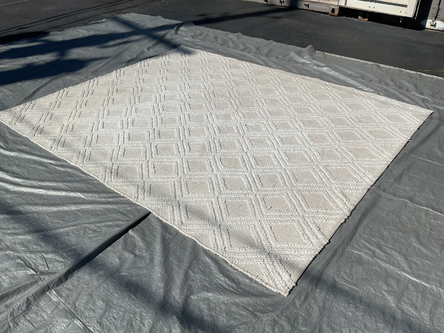 Diamond It Rug (R110)
