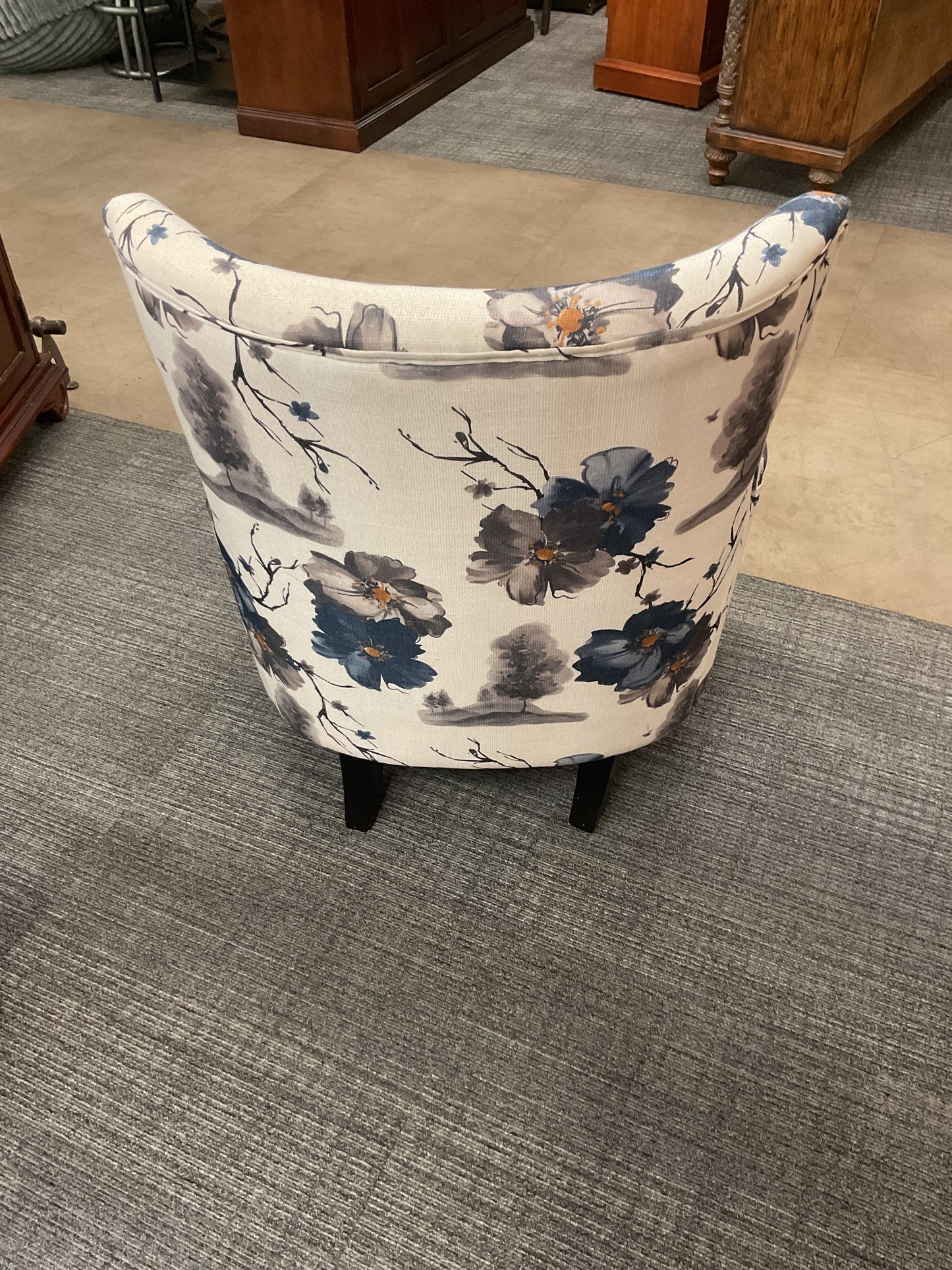 Shadow Chair