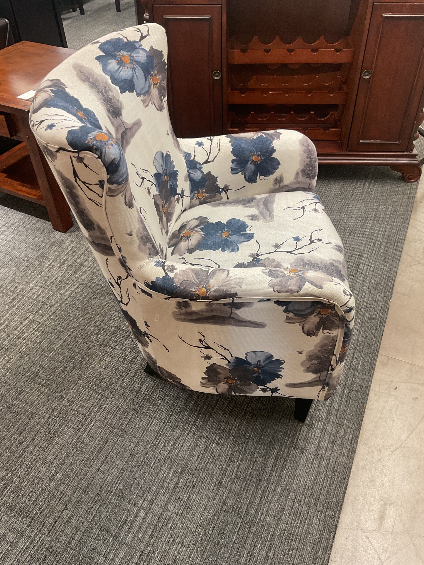 Shadow Chair