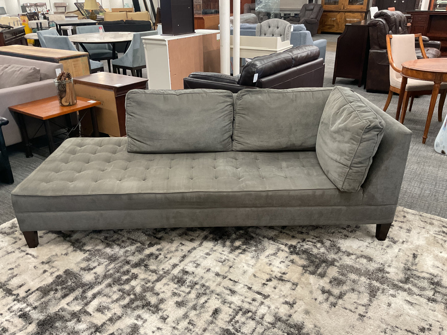 Peek A Boo Chaise