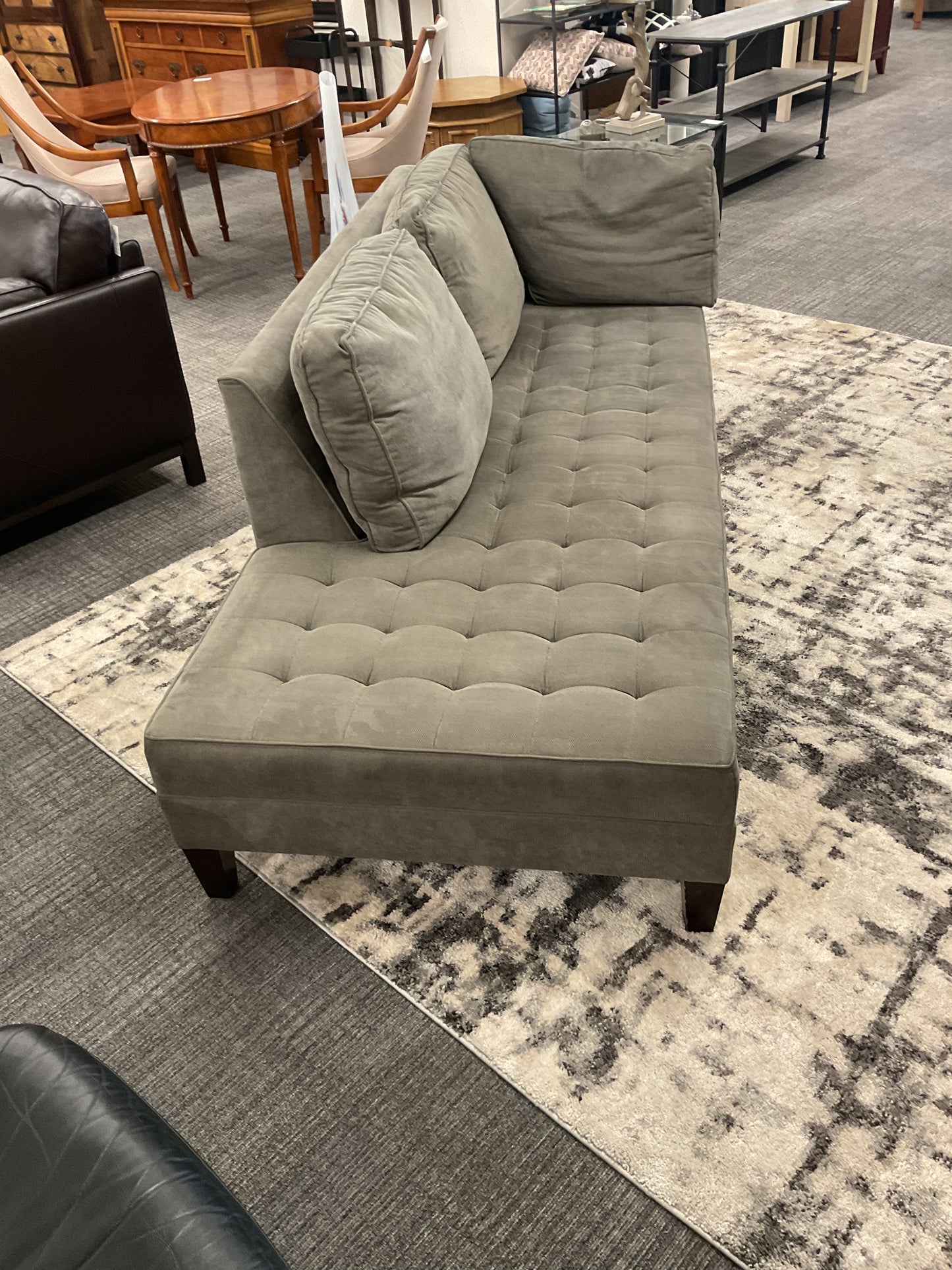 Peek A Boo Chaise