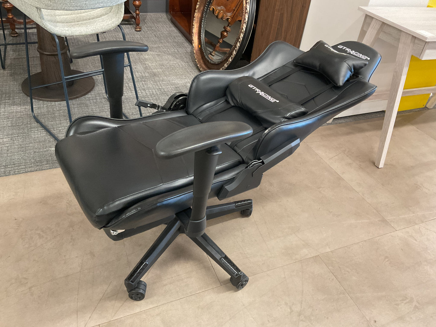 Paradise 1111 Gaming chair