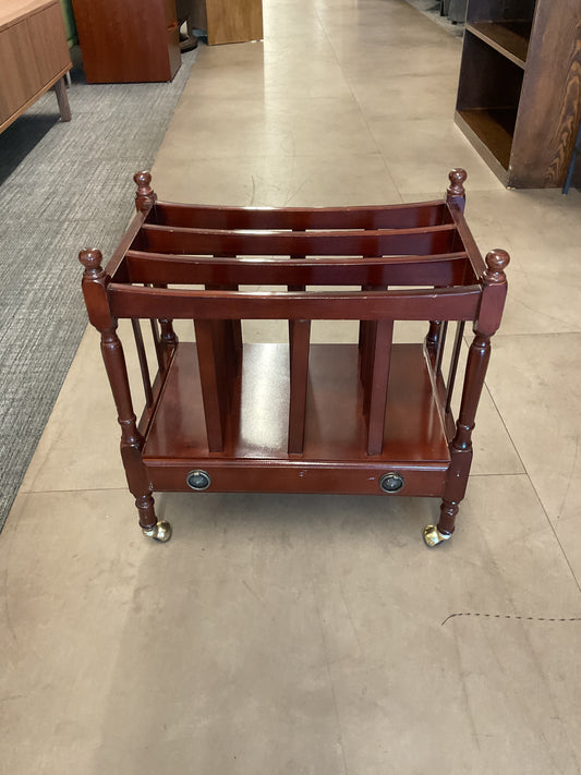 Rolling Magazine Holder