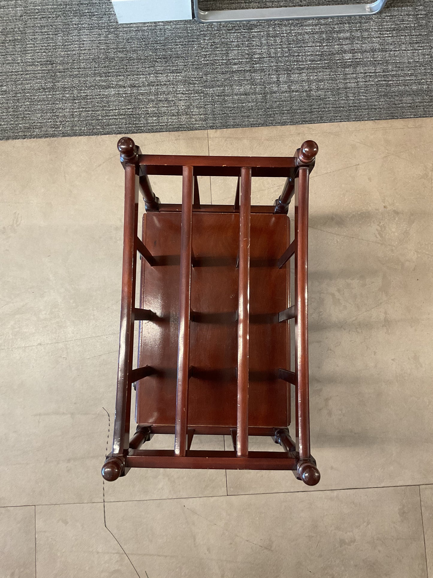 Rolling Magazine Holder