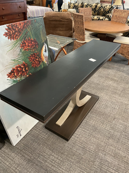 Emerson Street Entryway Table *WH*