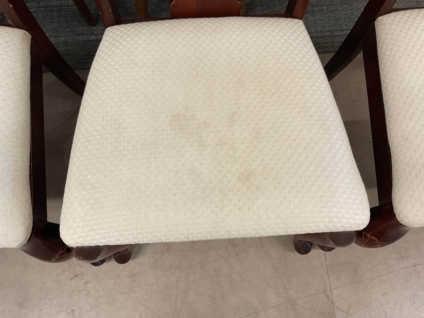 Oval Dining Table Set