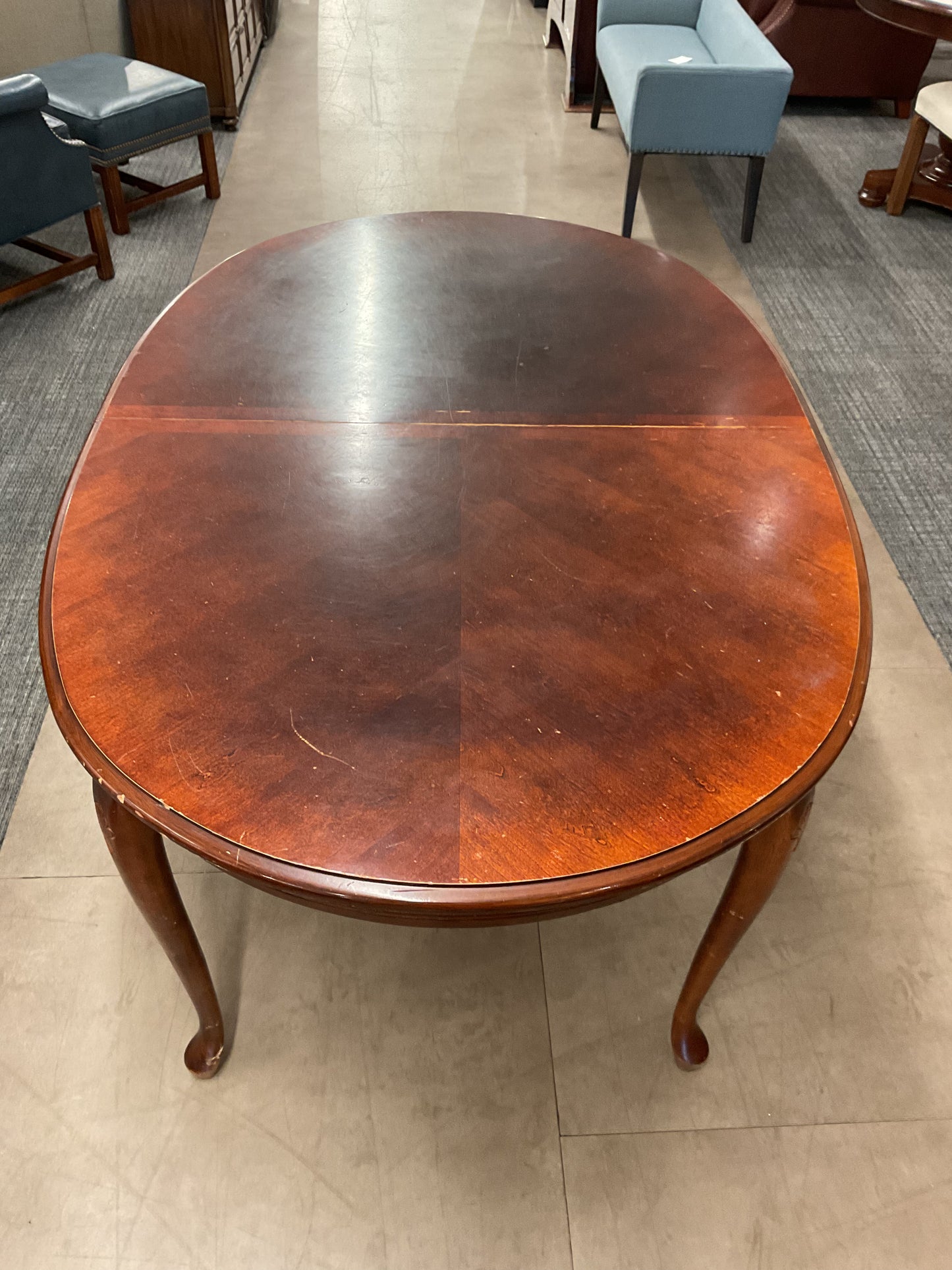 Oval Dining Table Set