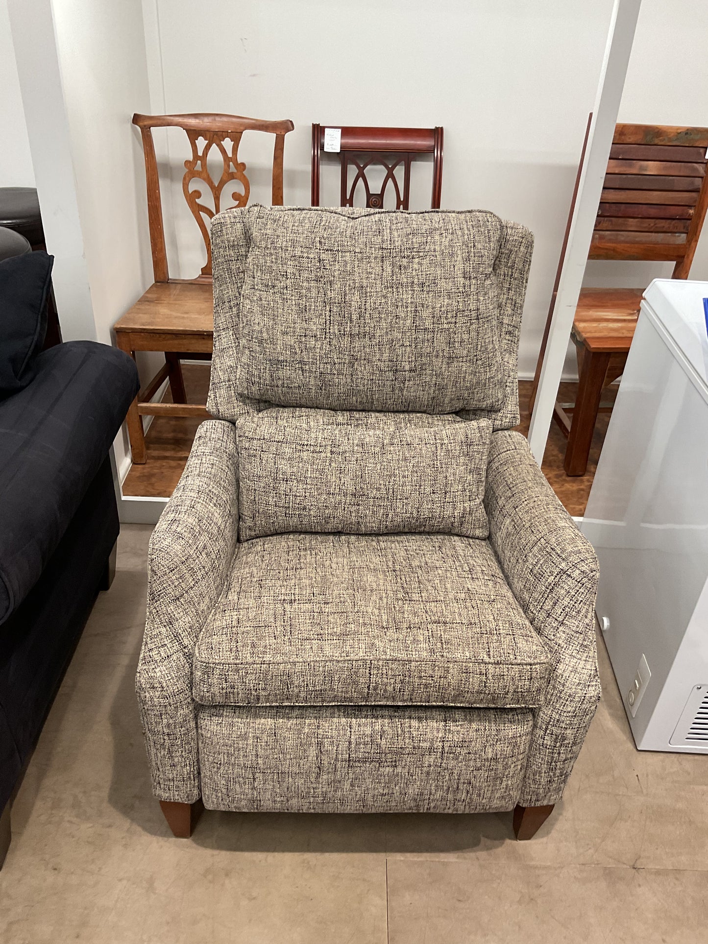 Now Lean Back Recliner