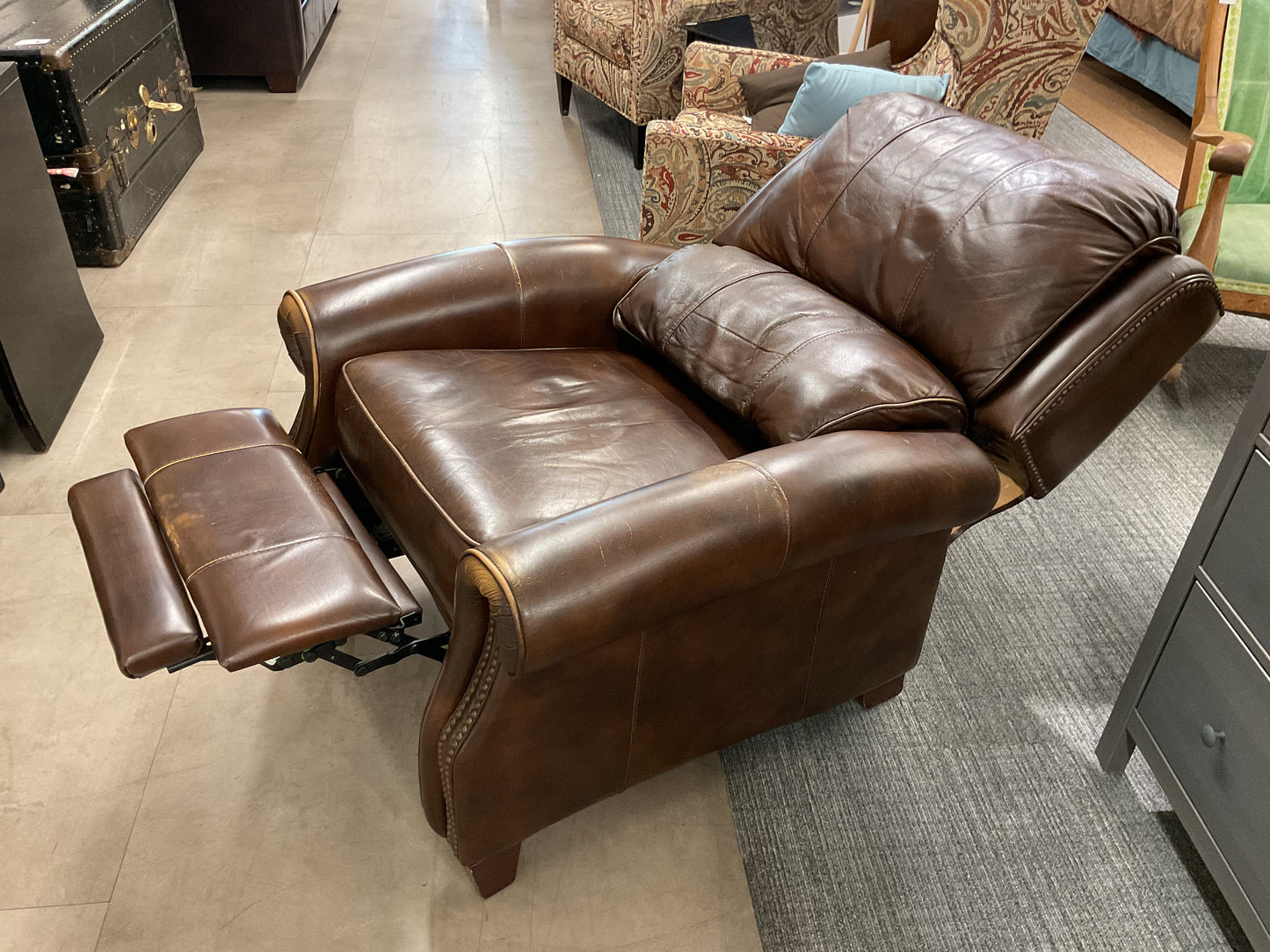 Therapy Session Recliner