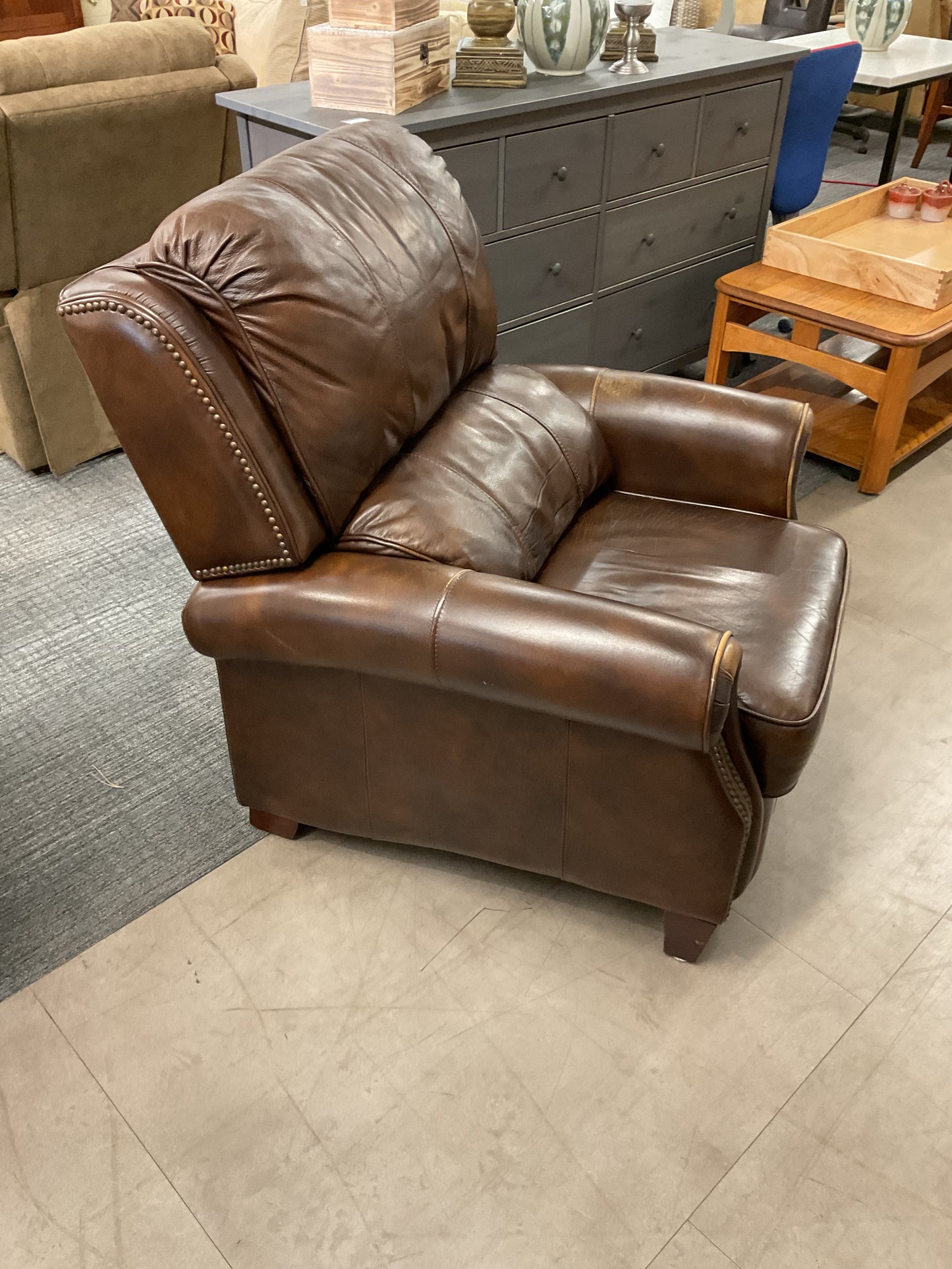 Therapy Session Recliner