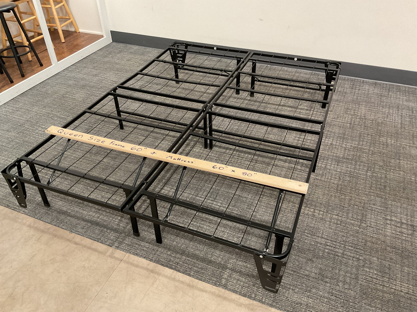 Queen Metal Bed Frame 60X80 (A124)