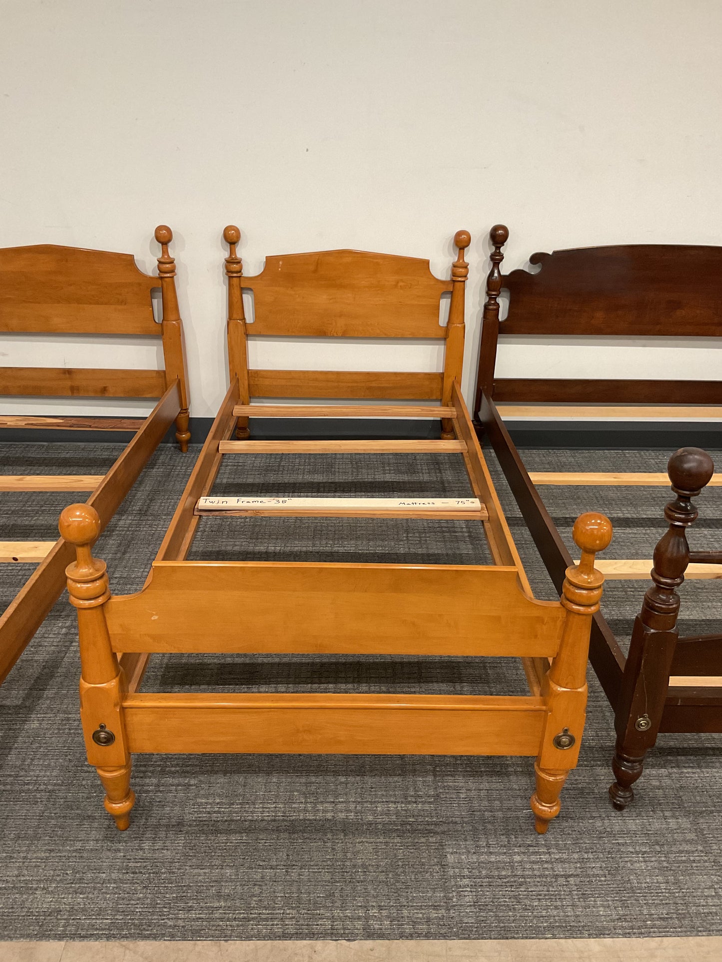 Twinzee XL BedFrame (A126)