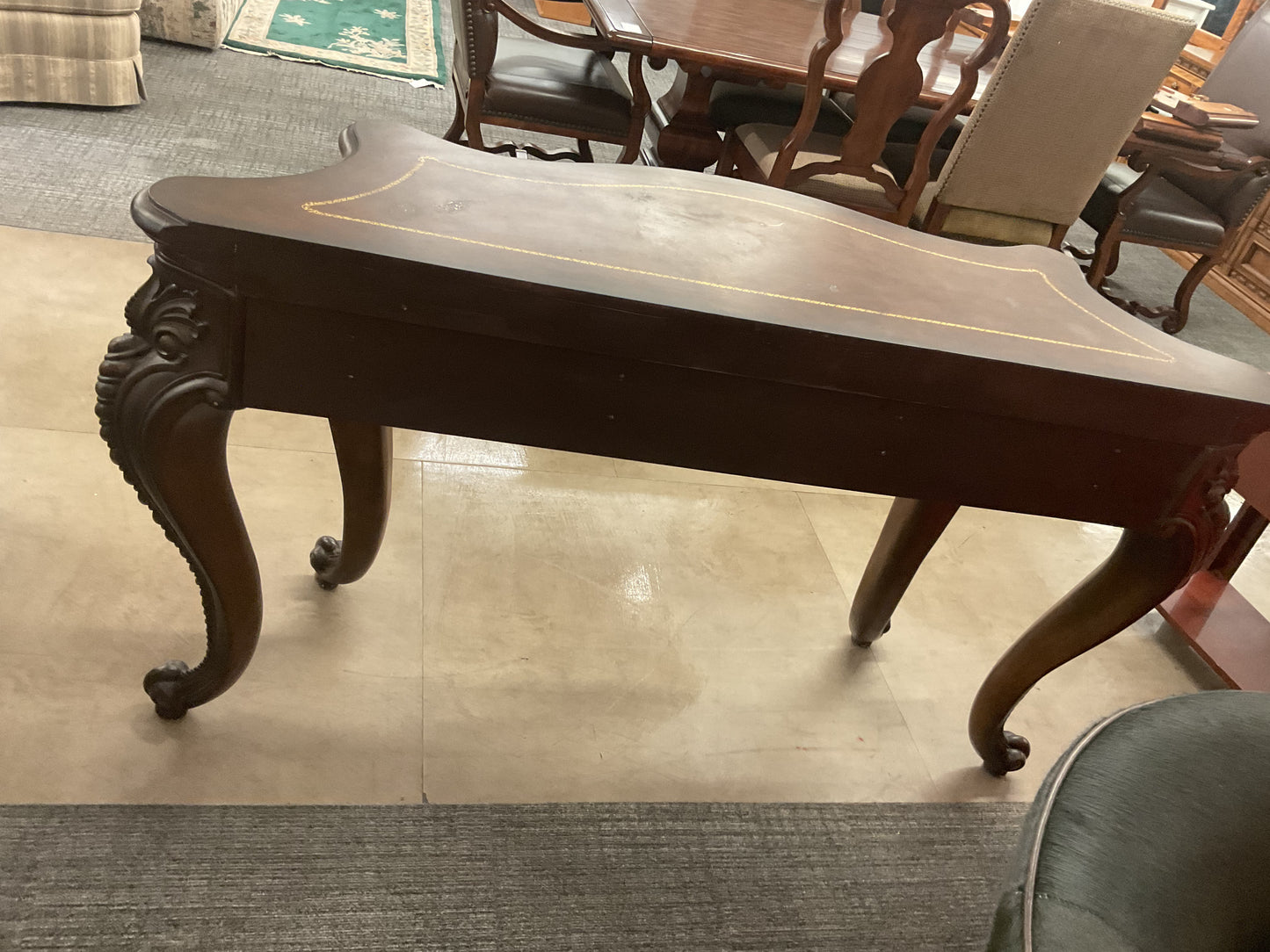 Be Mine Entryway Table