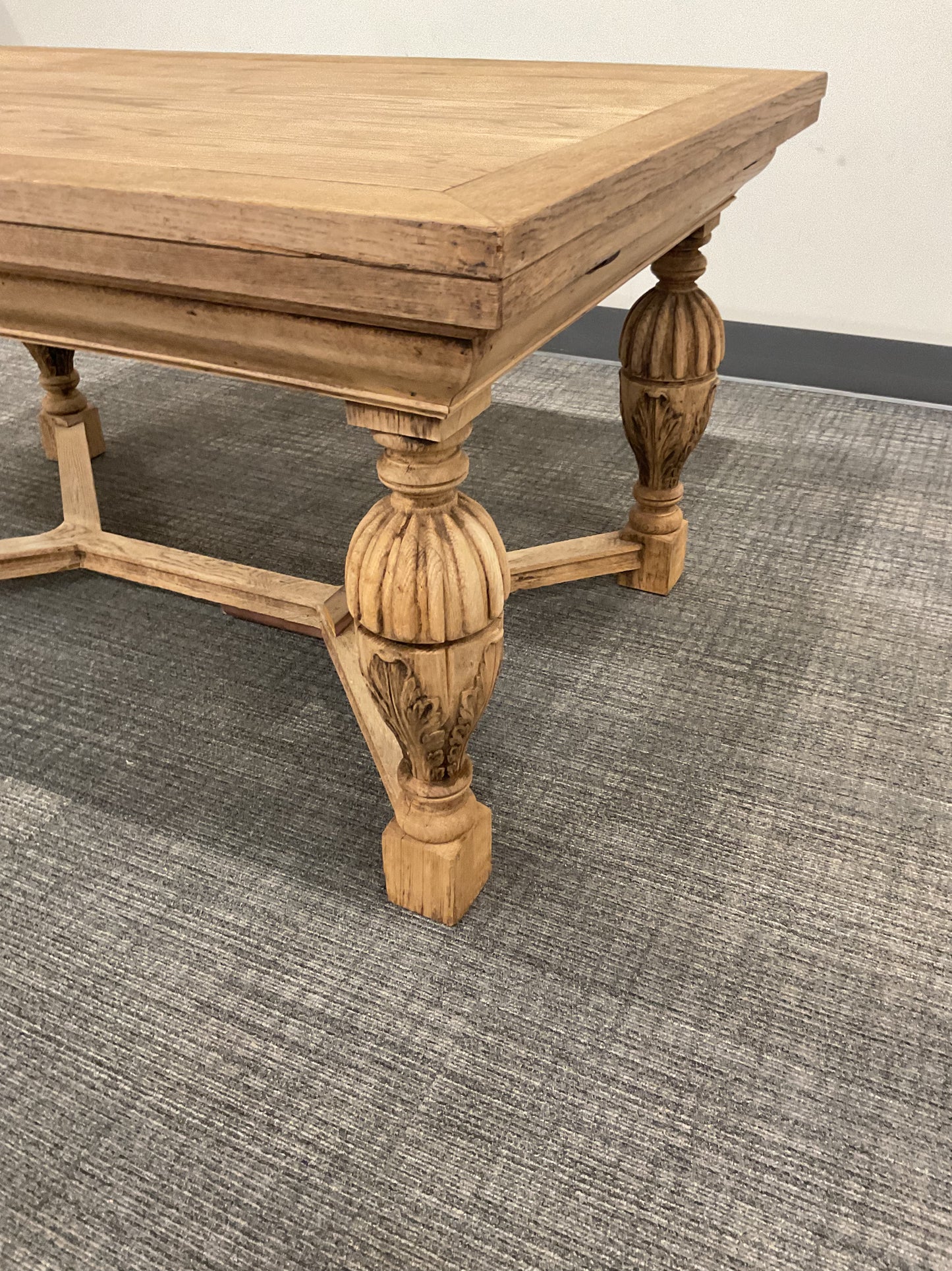 Criselia Dining Table